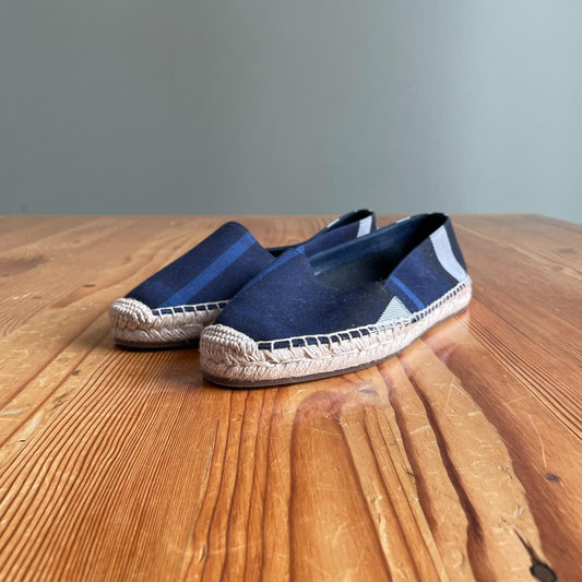 37 / 6.5 - Burberry Navy Hodgeson House Check Canvas Espadrilles Shoes 1203TR