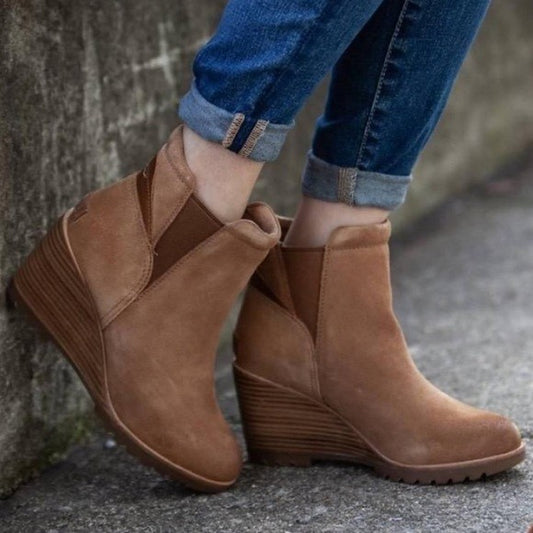9 - Sorel Tan Suede After Hours Chelsea Wedge Ankle Boots 0116AM