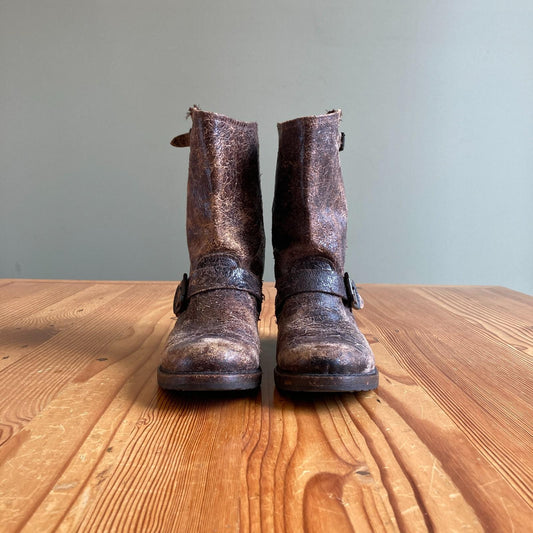7.5 - Frye Distressed Brown 76512 Veronica Buckle Moto Engineer Boots 0503MC