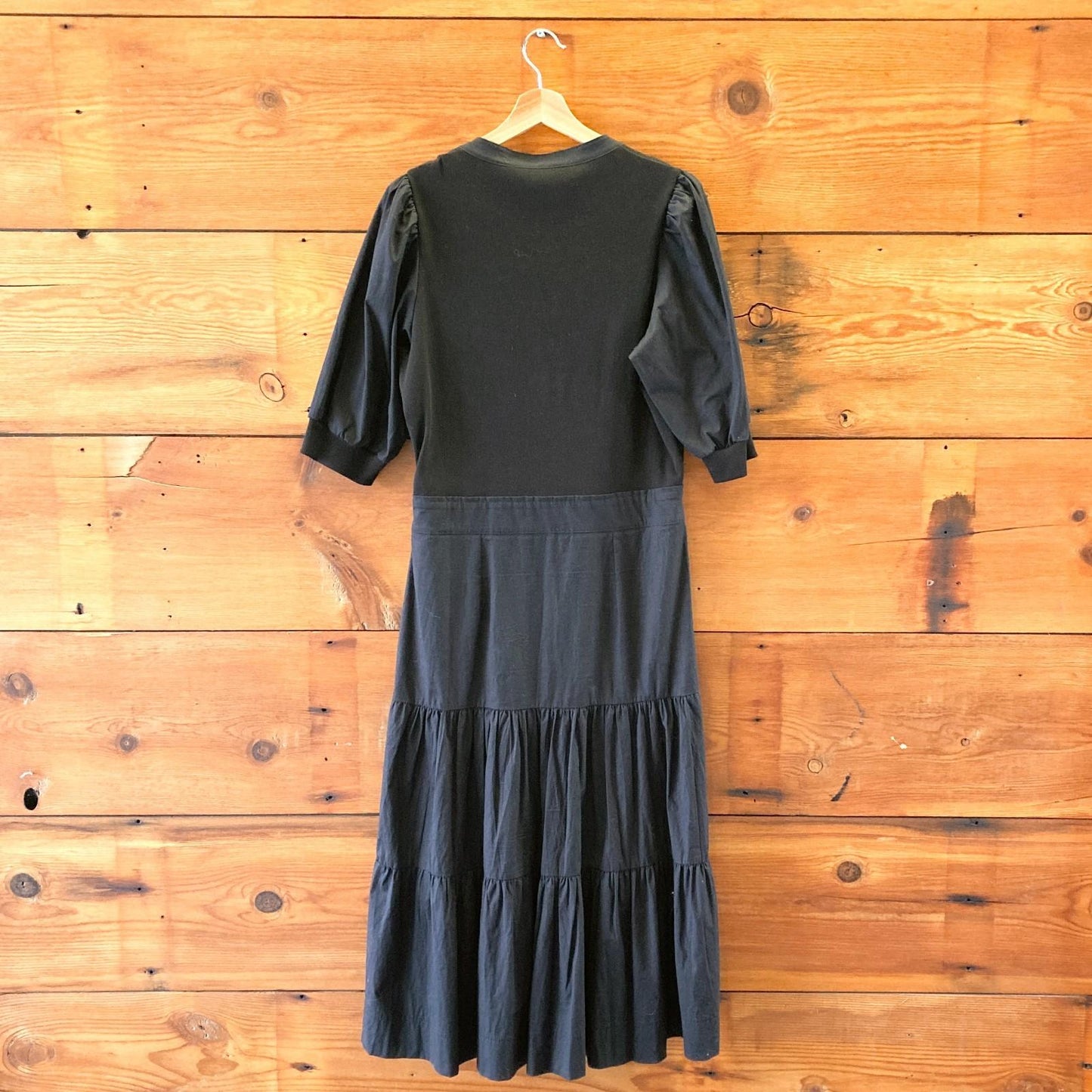 M / L - Veronica Beard Black Short Sleeve Davenport Tiered Midi Dress 0222MF