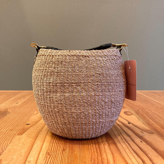 Clare V. Handwoven Straw w/ Black Leather Handle Pot de Miel Basket Bag 0520MF