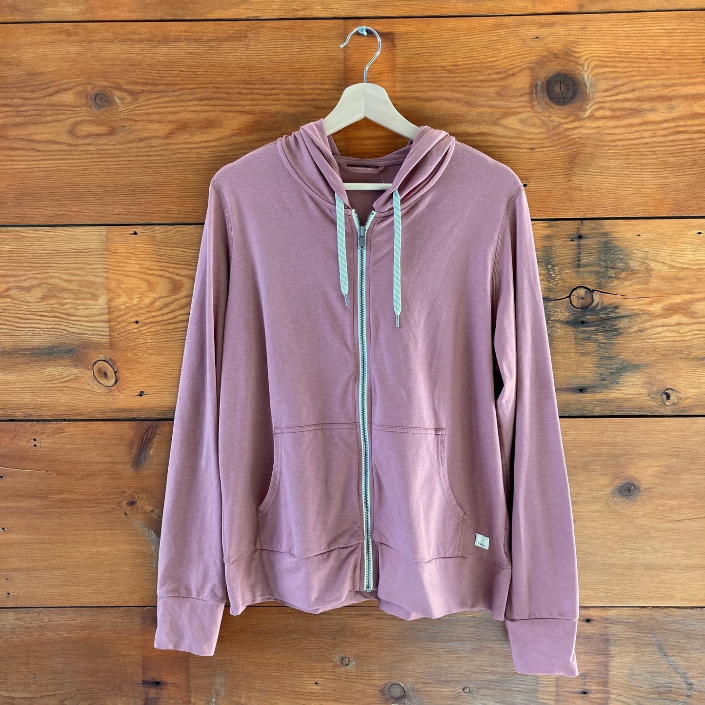 M / L - Vuori Mauve Halo Performance Hoodie Zip Front Sweatshirt 0801TH
