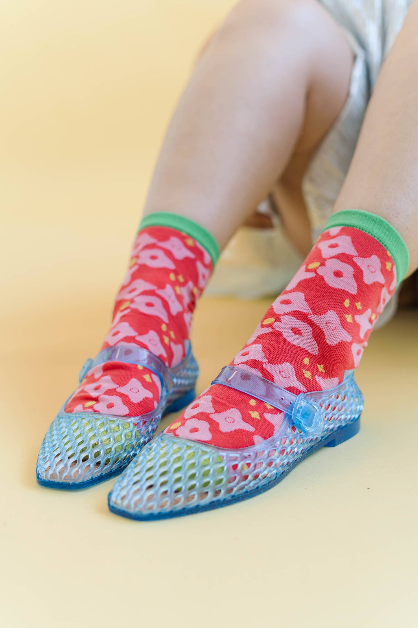 Nettle Studios - Women’s Cotton Ankle Socks - Red & Pink Floral Print