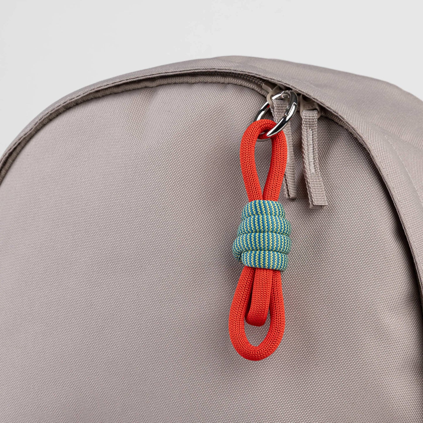 VERLOOP | knits - Trio Wrap Keychain: Poppy