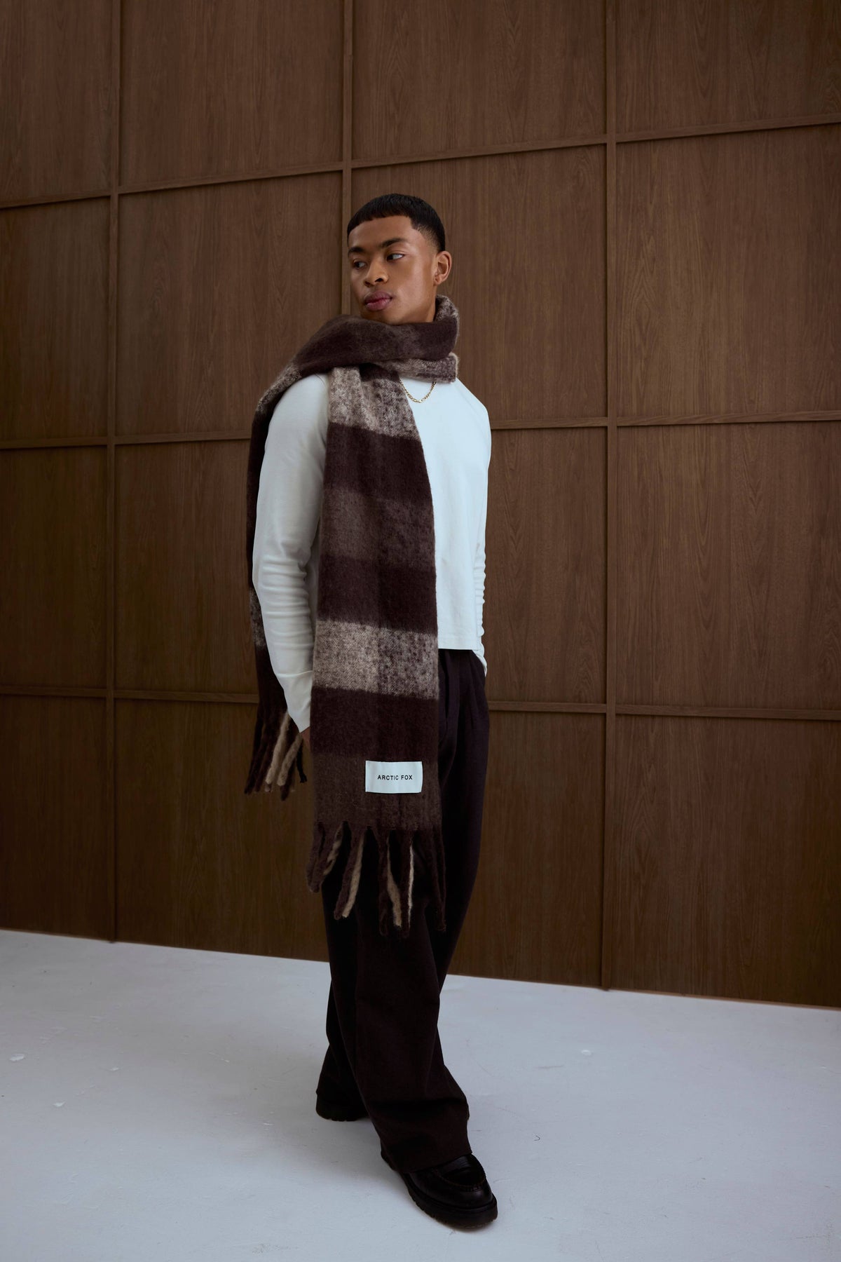 Arctic Fox & Co. - North America - The Reykjavik Scarf - 100% Recycled - Brown Check - FW26