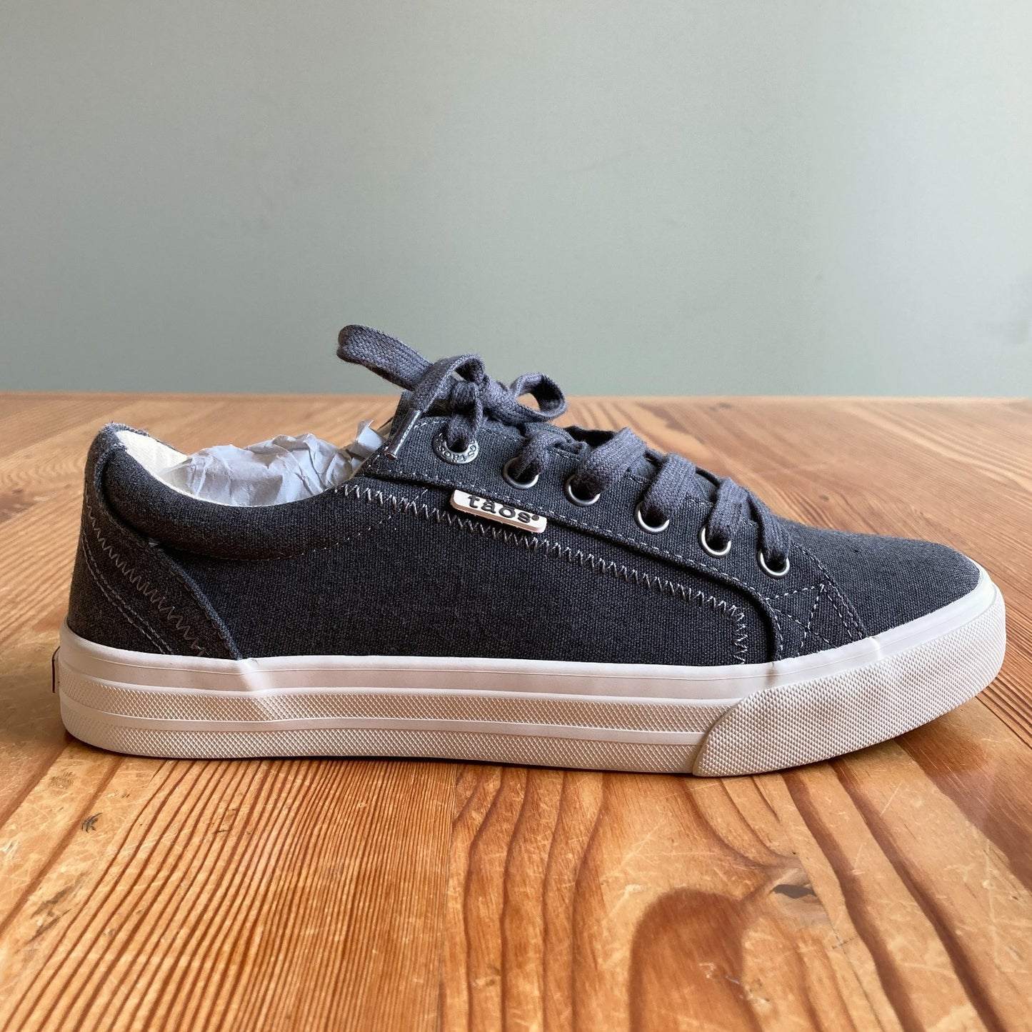 Taos Charcoal Wash Canvas NEW Plim Soul Shoes - Size 8.5 - 1213MM