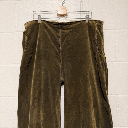 Oska Olive Green Cords Balloon Lantern Leg Cropped Pants - Size 5 / XL - 0530JF