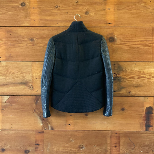 Helmut Lang Black Asymmetric Zip Quilted Leather Sleeve Jacket - Size XS -0816TB