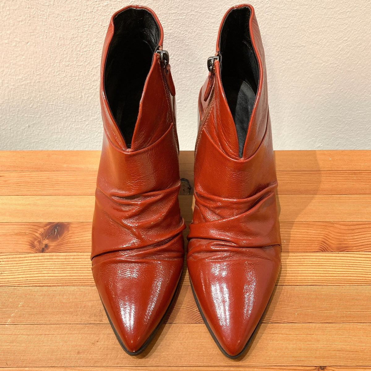Bruno Premi Red Patent Leather Ruched Ankle Boots - Size 41 / 10 - 0530JF
