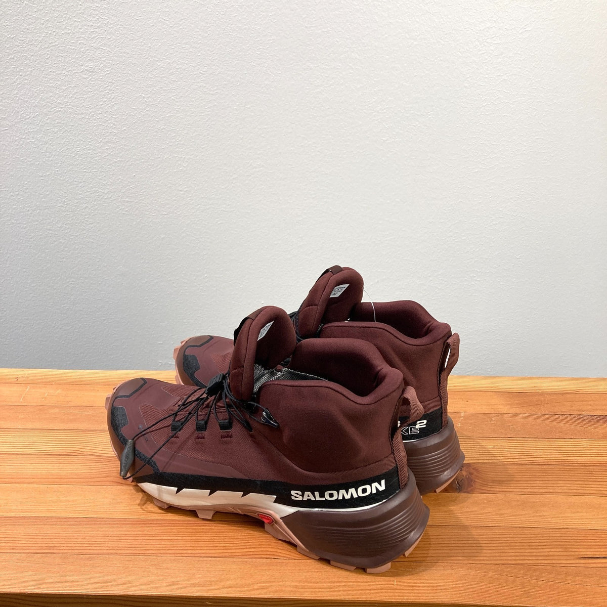 Salomon Cross Hike 2 Mid Gore-Tex Hiking Boots Shoes - Size 9.5 - NEW - 1226MT