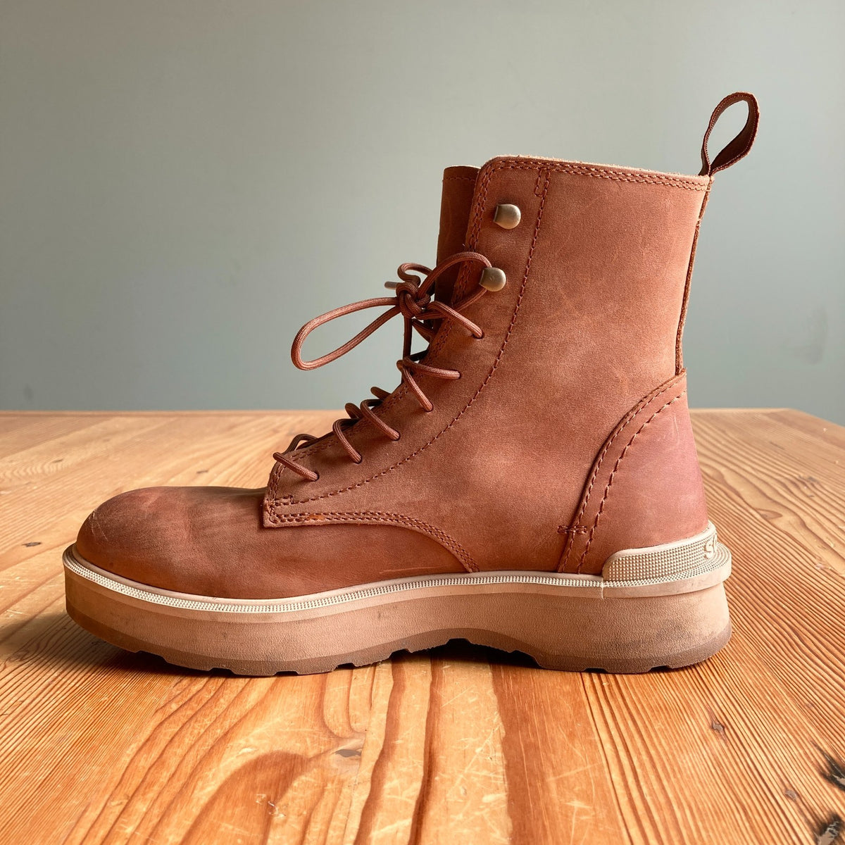 Sorel Womens Brown Hi-Line Lace Waterproof Boots w/ Box - Size 8 - 0121LC