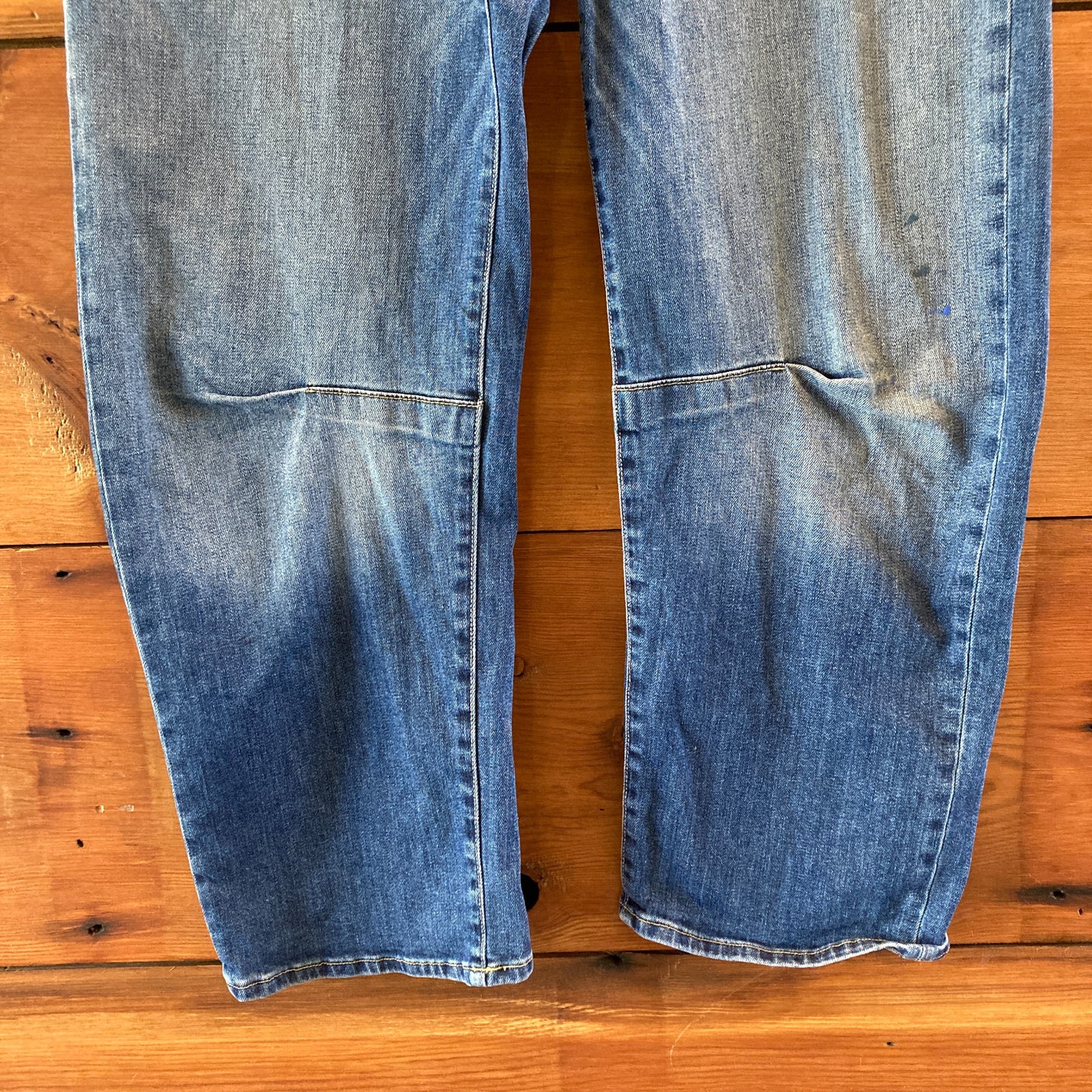 Nili Lotan $395 Shon Classic Wash Bowleg Barrel Leg Jeans - Size 27 - 0209SB