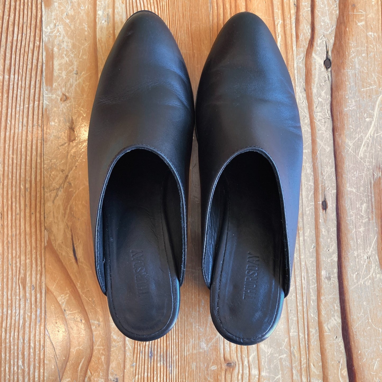 Thursday Boot Co. Black Breeze Leather 2" Heel Mules Shoes - Size 8.5 - 1011SC