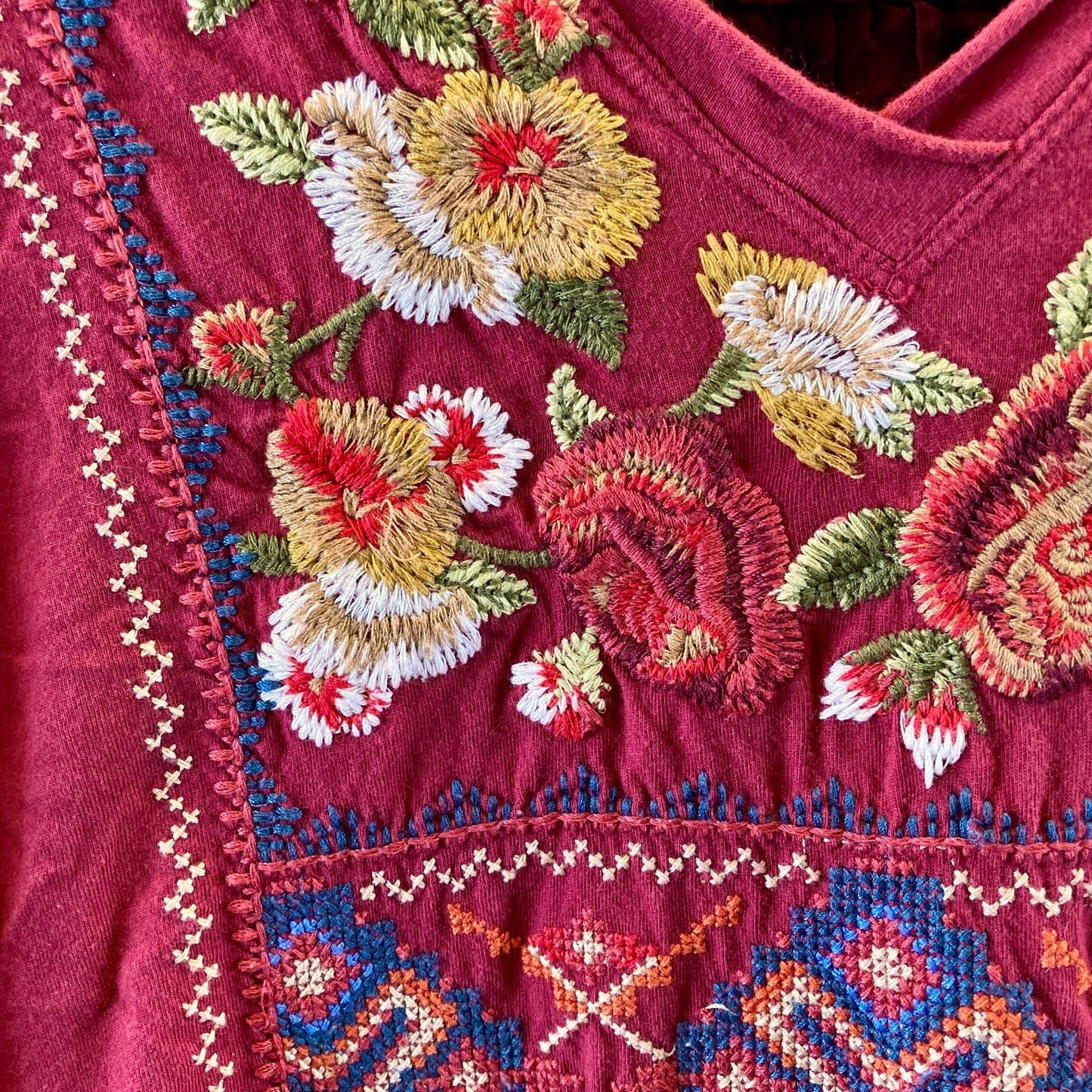 Johnny Was Burgundy Embroidered Long Sleeve Tunic Shirt Top - Size S - 0621AS