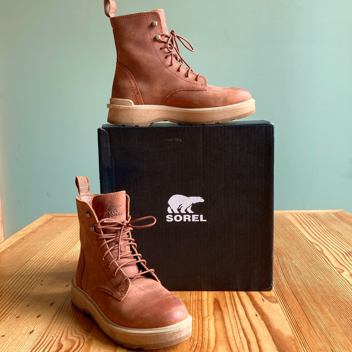 Sorel Womens Brown Hi-Line Lace Waterproof Boots w/ Box - Size 8 - 0121LC