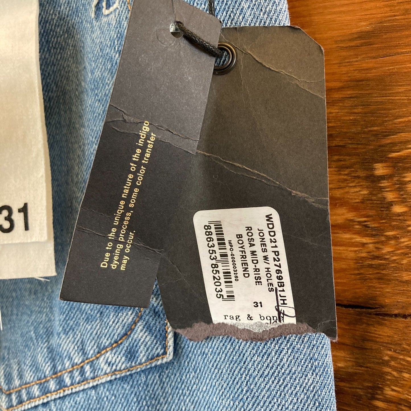 Rag & Bone Light Mid Rise Boyfriend Jones w/ Holes Jeans - Sz 31 - NEW - 0417DL