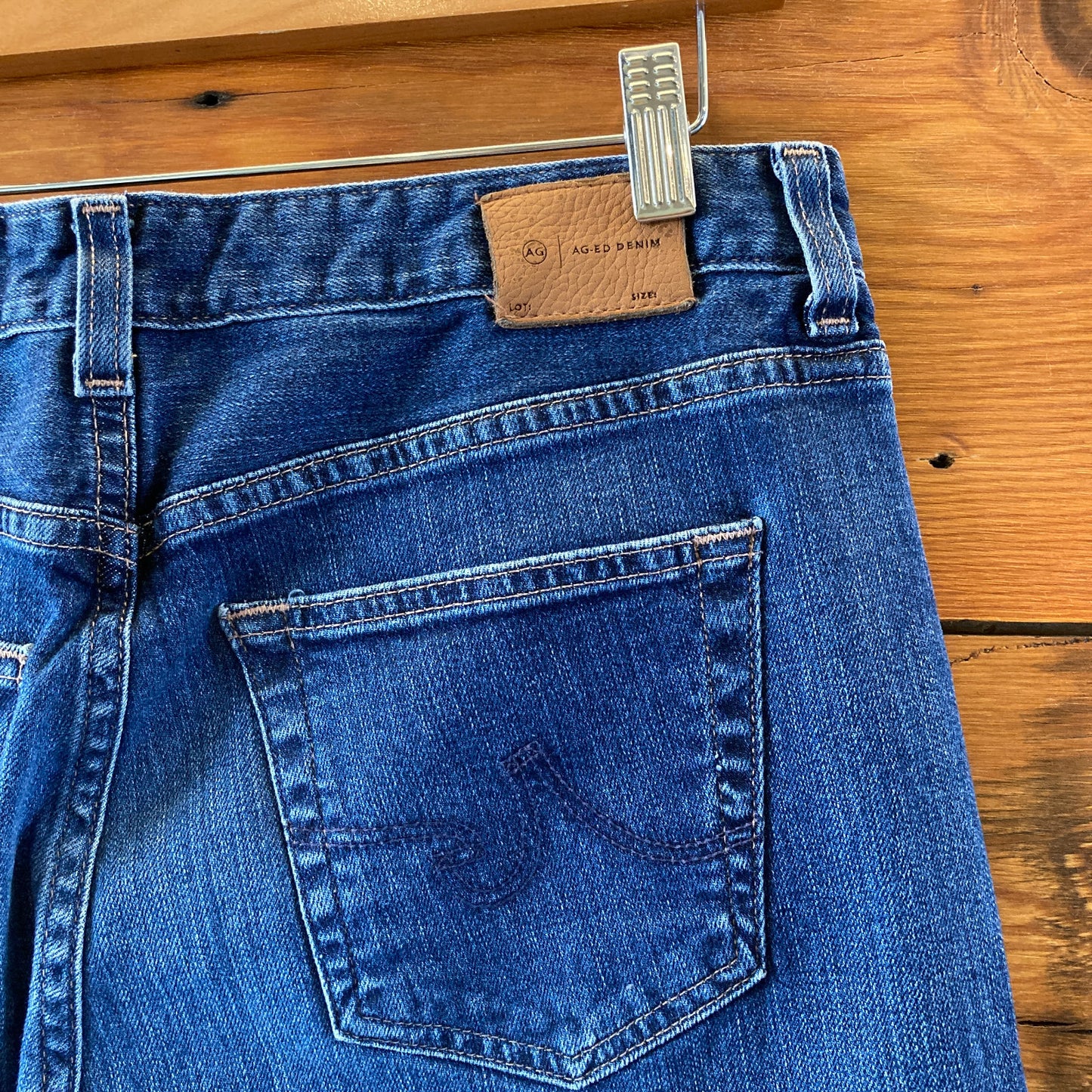 29 - AG Adriano Goldschmied DarkThe Ex-Boyfriend Slouchy Slim Jeans 4427SC