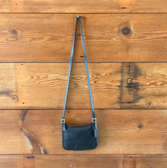 Coach Black Smooth Leather Vintage 9142 Flap Closure Crossbody Purse - 0904NF