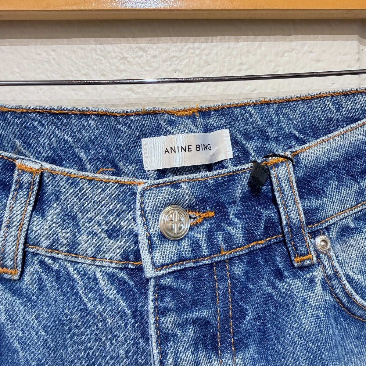Anine Bing $229 Medium Wash Front Slit Roxanne Jeans - Size 30 - NEW - 1103ES