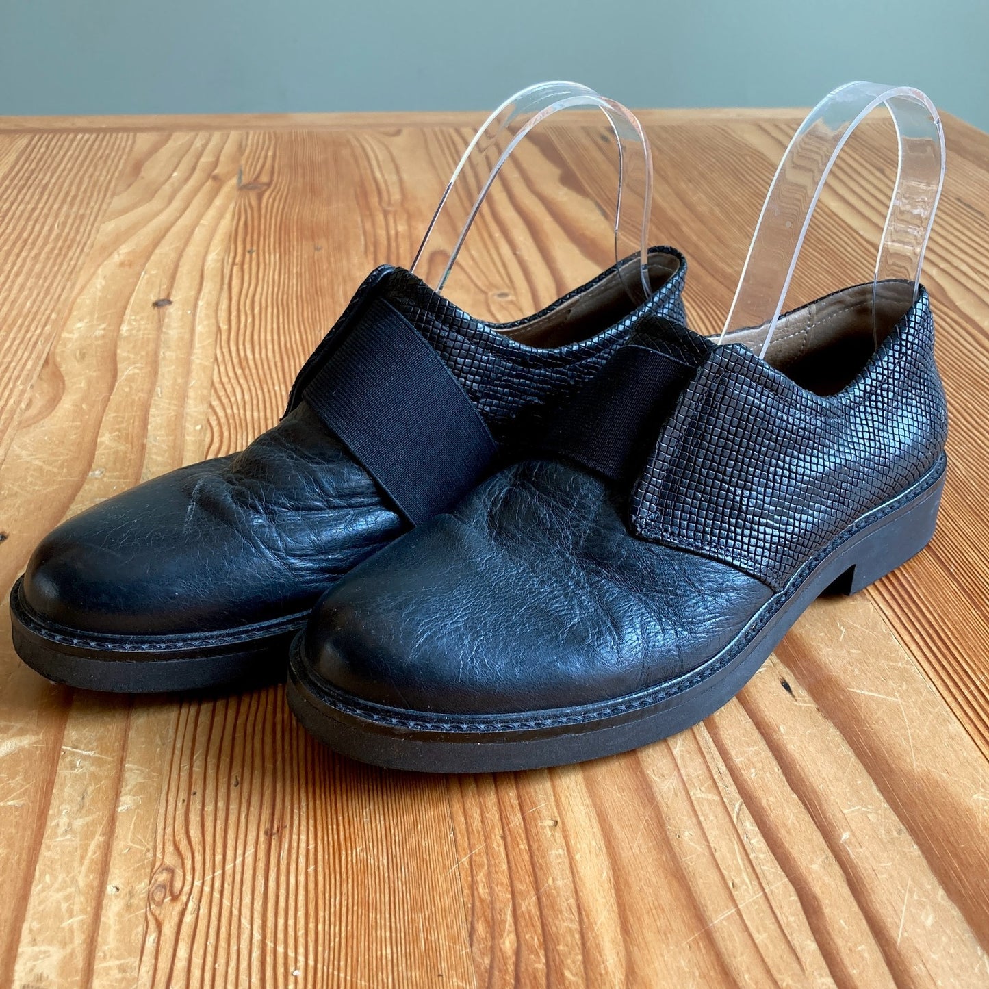 Poesie Veneziane Black Italian Leather Slip-On Shoes - Size 37 / 6.5 - 0813CP