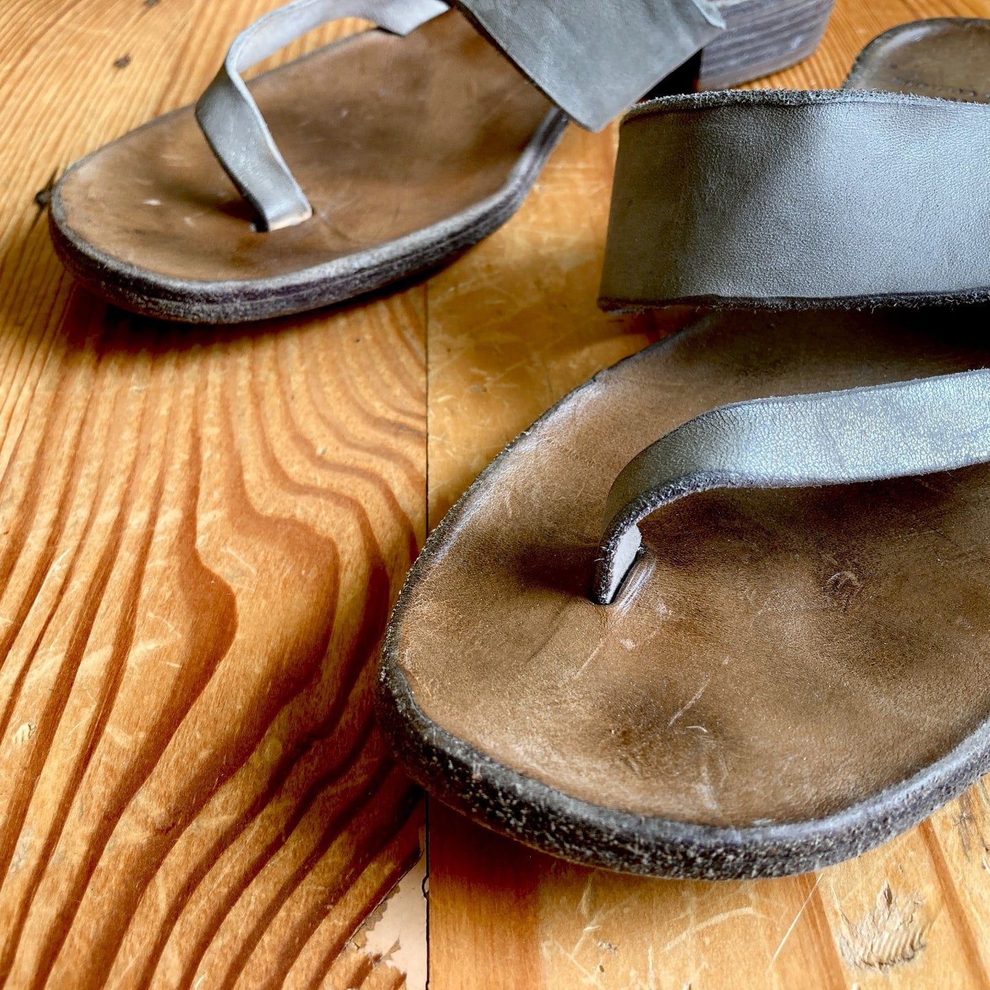 Officine Creative Gray Leather Strappy Sandals Shoes - Sz 37 - w/ box -  0121PK