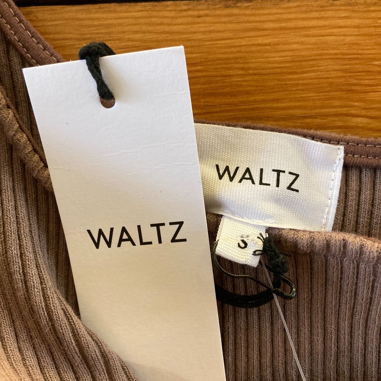 S - Waltz Brown Ribbed Knit NEW $120 Stretch Scoop Neck Tank Top 0312IG