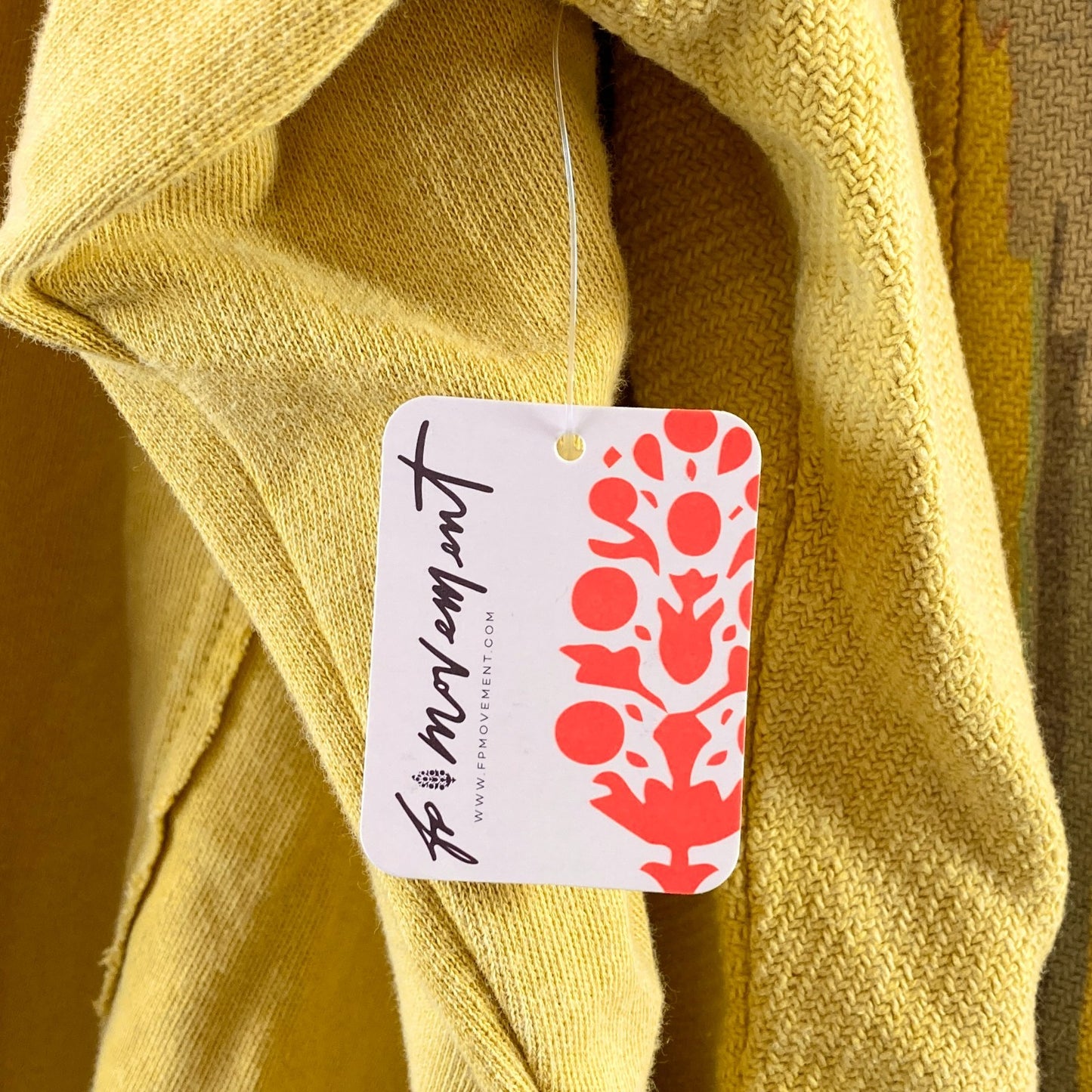 M - FP Movement $128 Free People Yellow Hooded Pullover Sweater NEW 1122CT