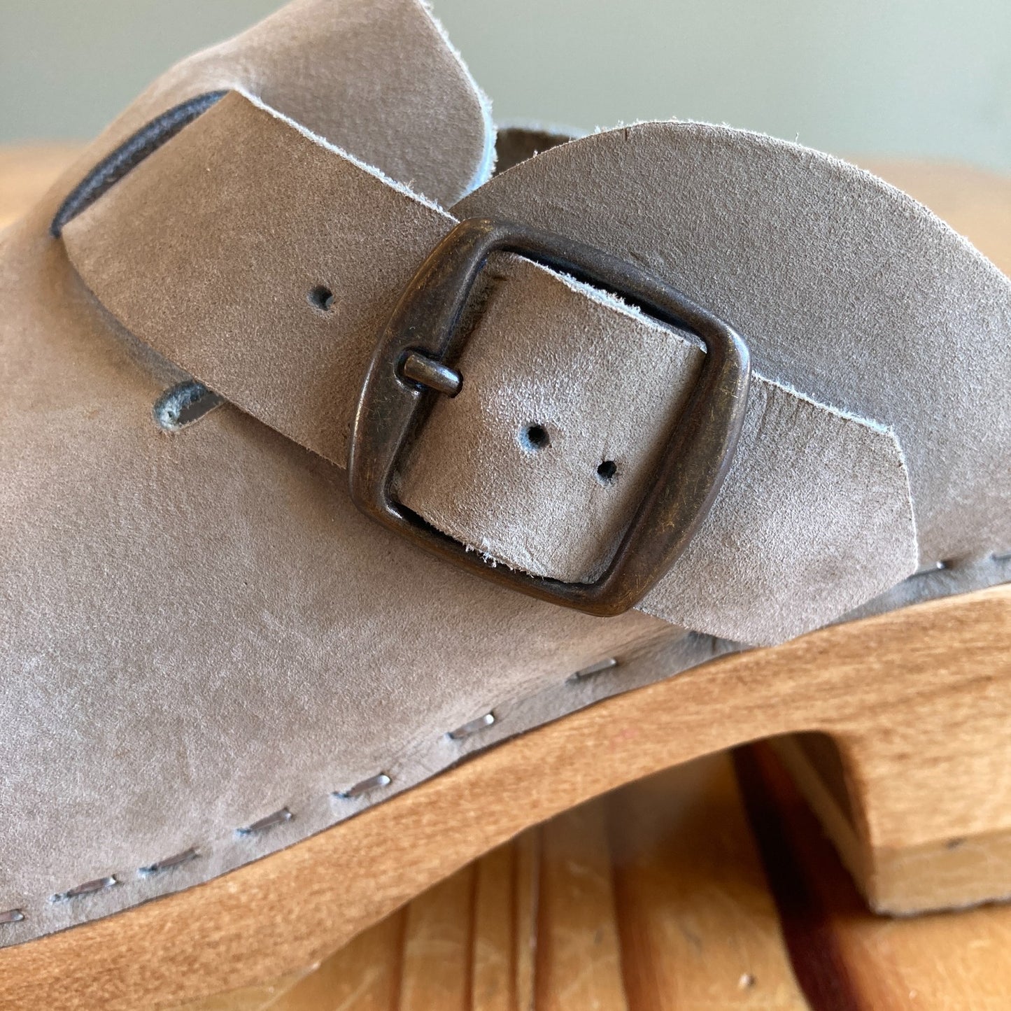 No. 6 Shoes Grey Leather Open Toe Wooden Clogs Sandals - Size 41 / 10.5 - 0425NK