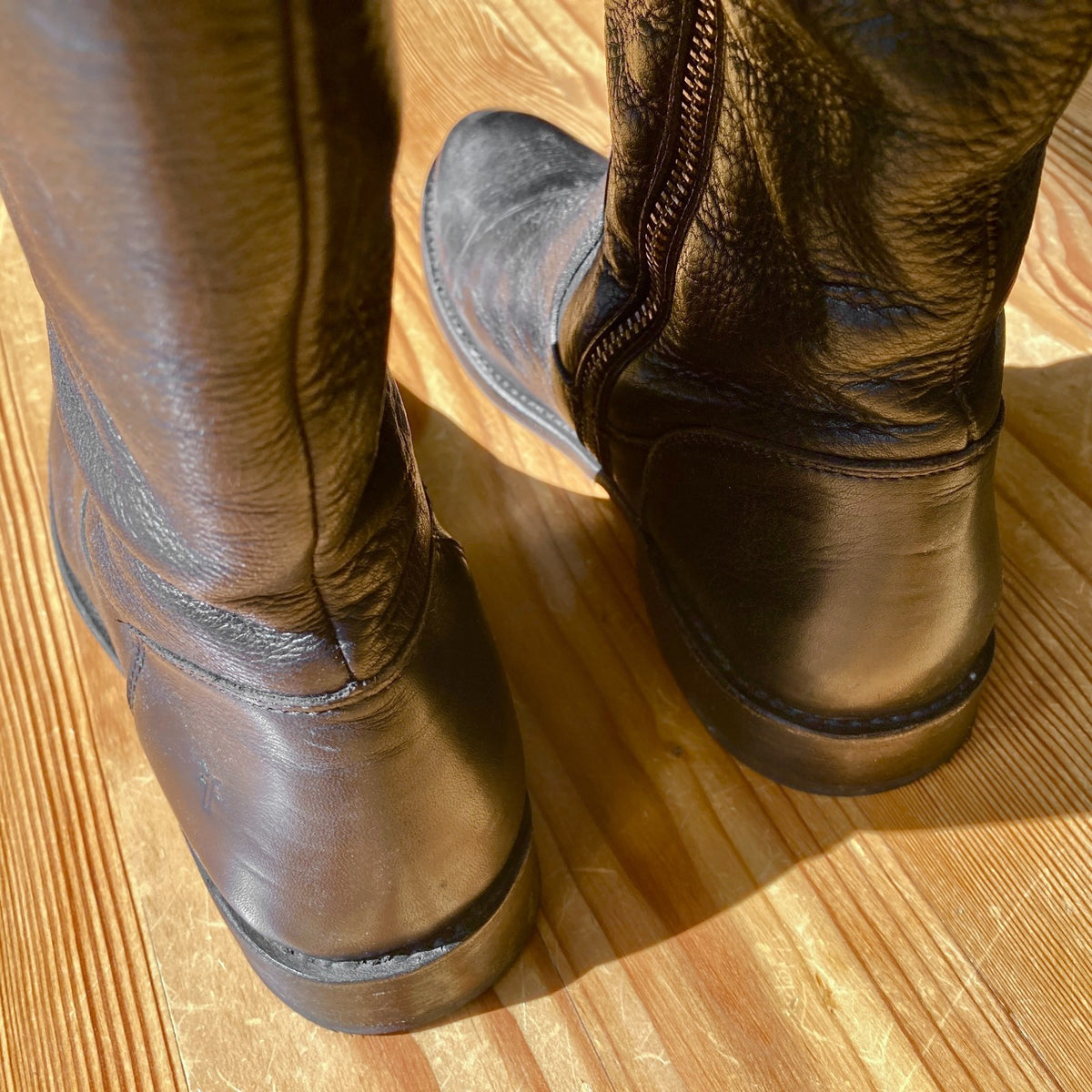 Frye Black Leather Over the Knee Shirley Tall Riding Boots - Size 6 - 0902CW
