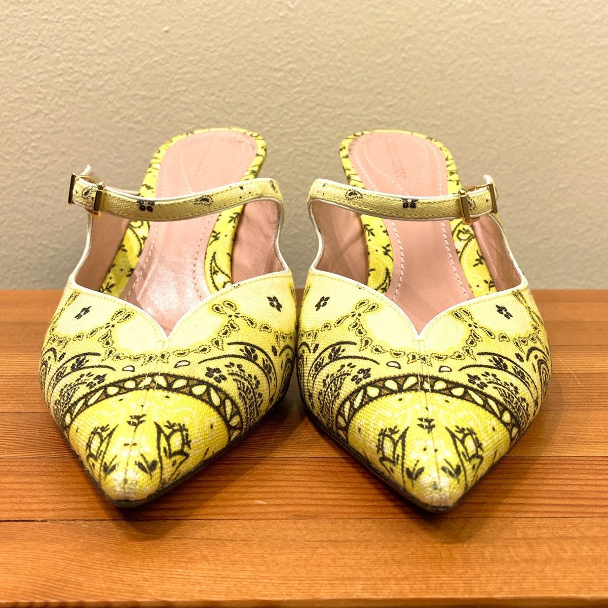 Zimmermann $575 Yellow Bandana Aura Mules Heels - Size 38 / 7.5 w / box - 1017SC