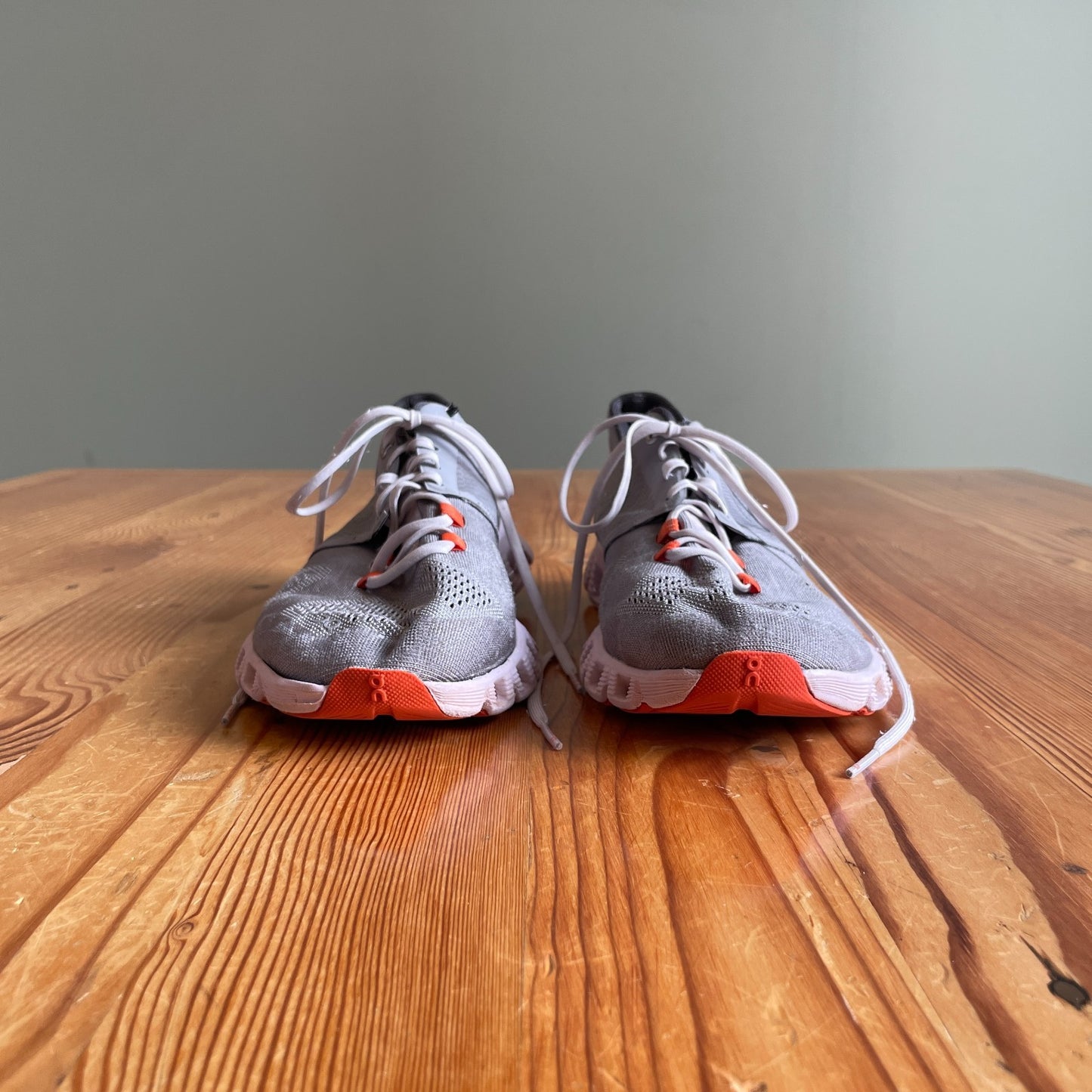 8.5 - On Cloud X 3 Gray Running Sneakers Womens Shoes 1203TR