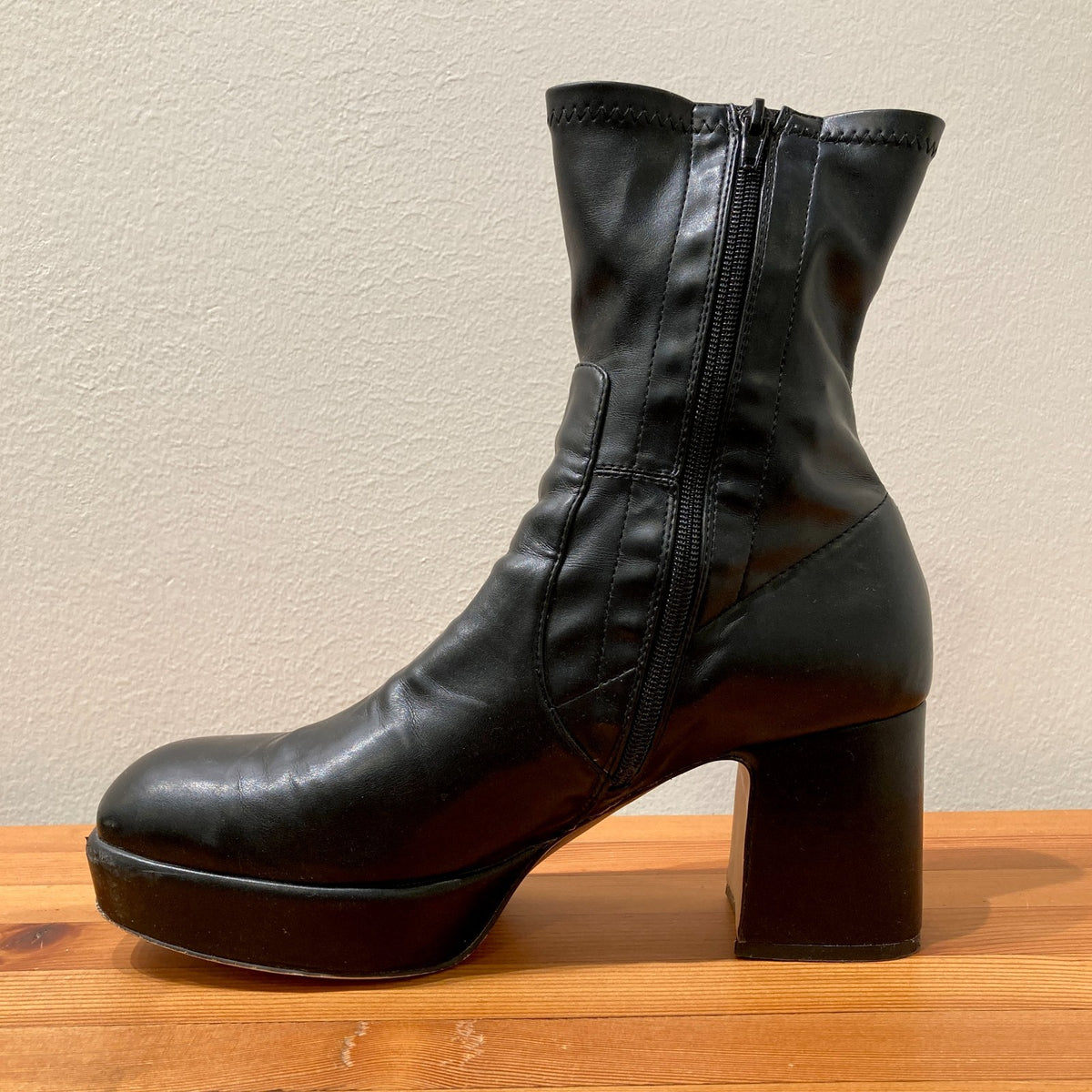 Silent D Black Otto Stretch Faux Leather Platform Boots - Size 42 / 11 - 0530JF
