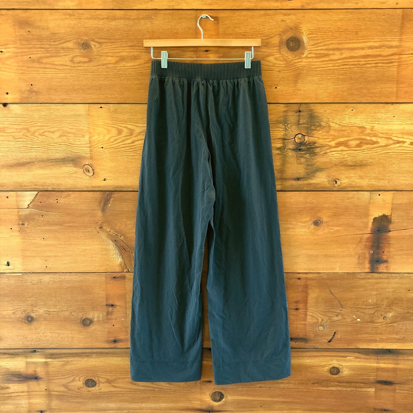 Lululemon Black Pull-On Stretch Woven High Rise Wide Leg pants - Size S - 1105HT