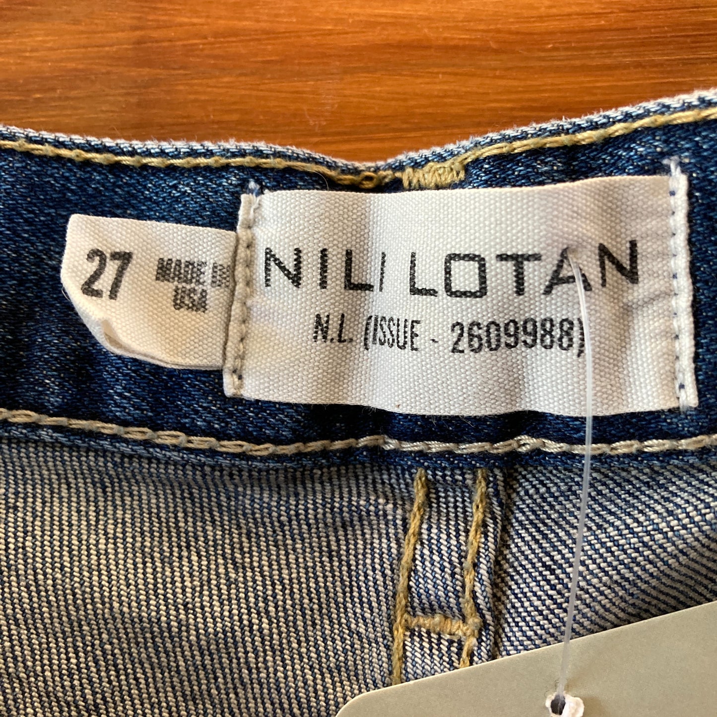 Nili Lotan $395 Shon Classic Wash Bowleg Barrel Leg Jeans - Size 27 - 0209SB