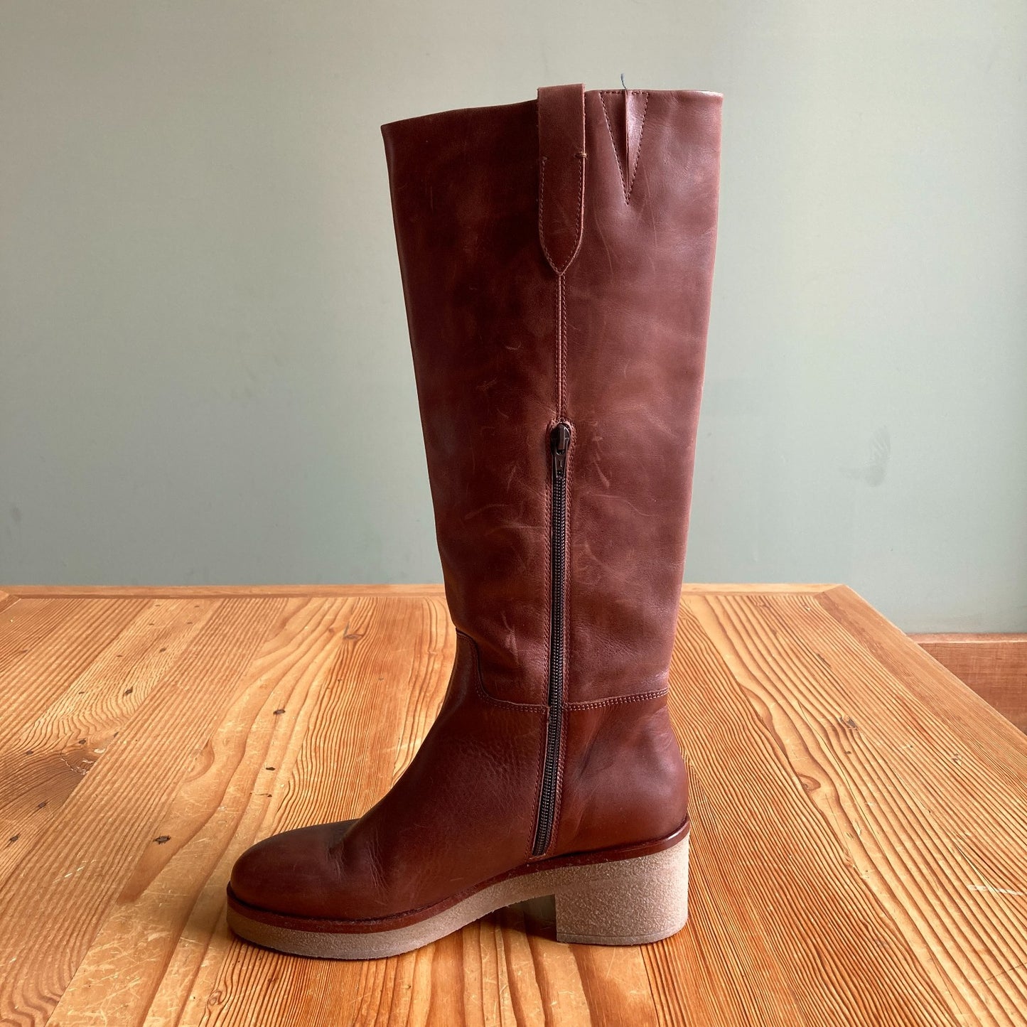 Anthropologie Brown Leather Gum Heel Knee High Boots - Size 39 / 8.5-9 - 0618AS
