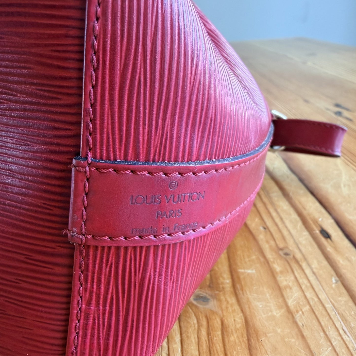 Louis Vuitton Red Epi Leather Petit Noe Structured Bucket Shoulder Bag - 1022SW