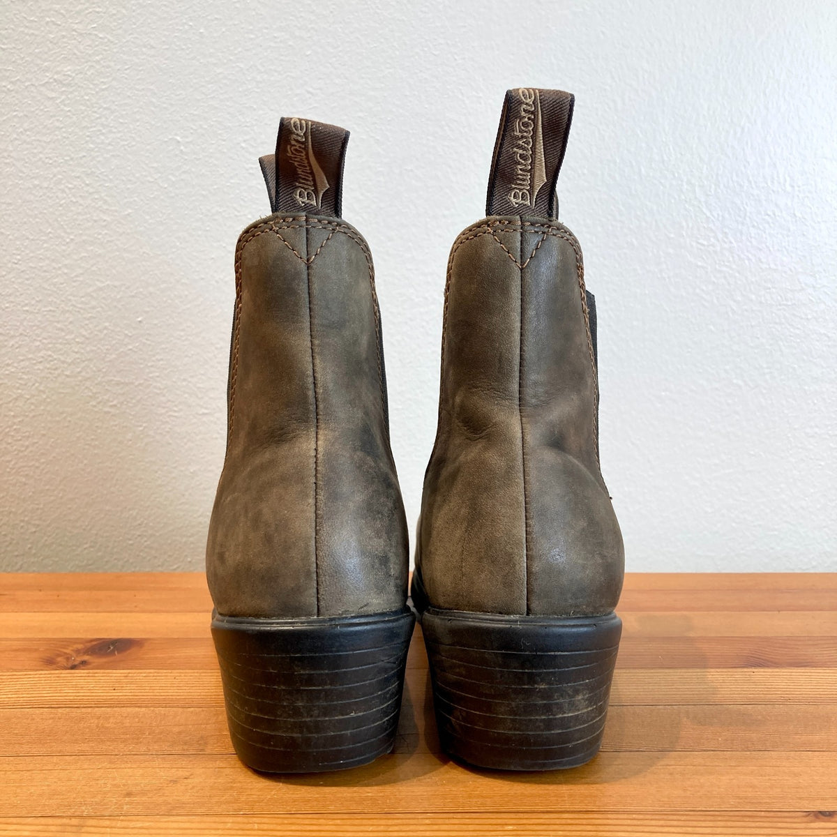 Blundstone Antique Brown Leather Pull-On Heeled #1673 Boots - Size 6.5 - 0728AL