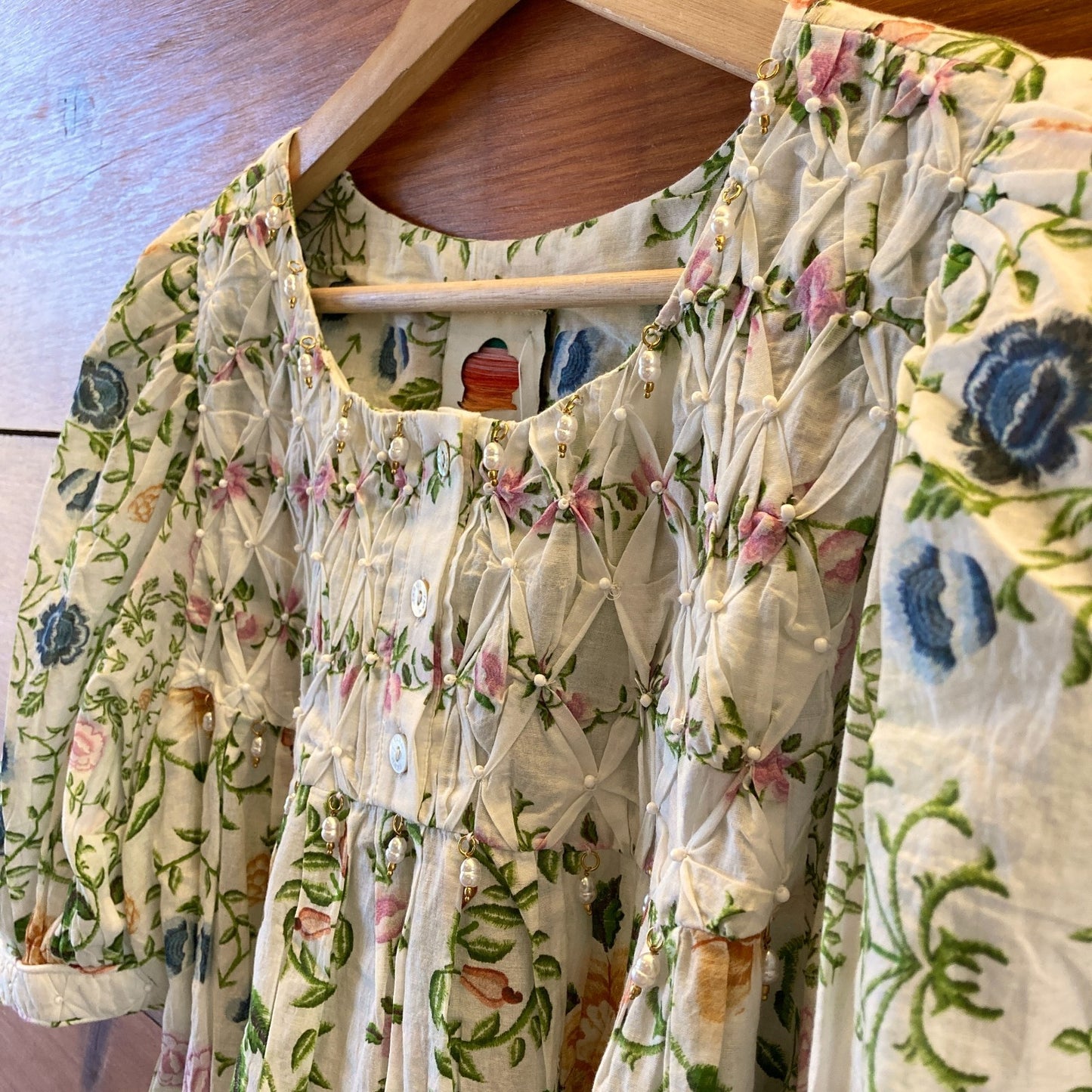 Farm Rio $190 Floral Bead Patterned Folk Blouse Top - Size L - NEW - 0206BS