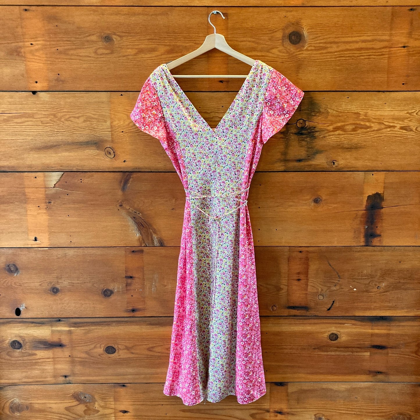 6 - Cinq a Sept Pink Floral Print Button Front Flutter Sleeve Dress 1203TR