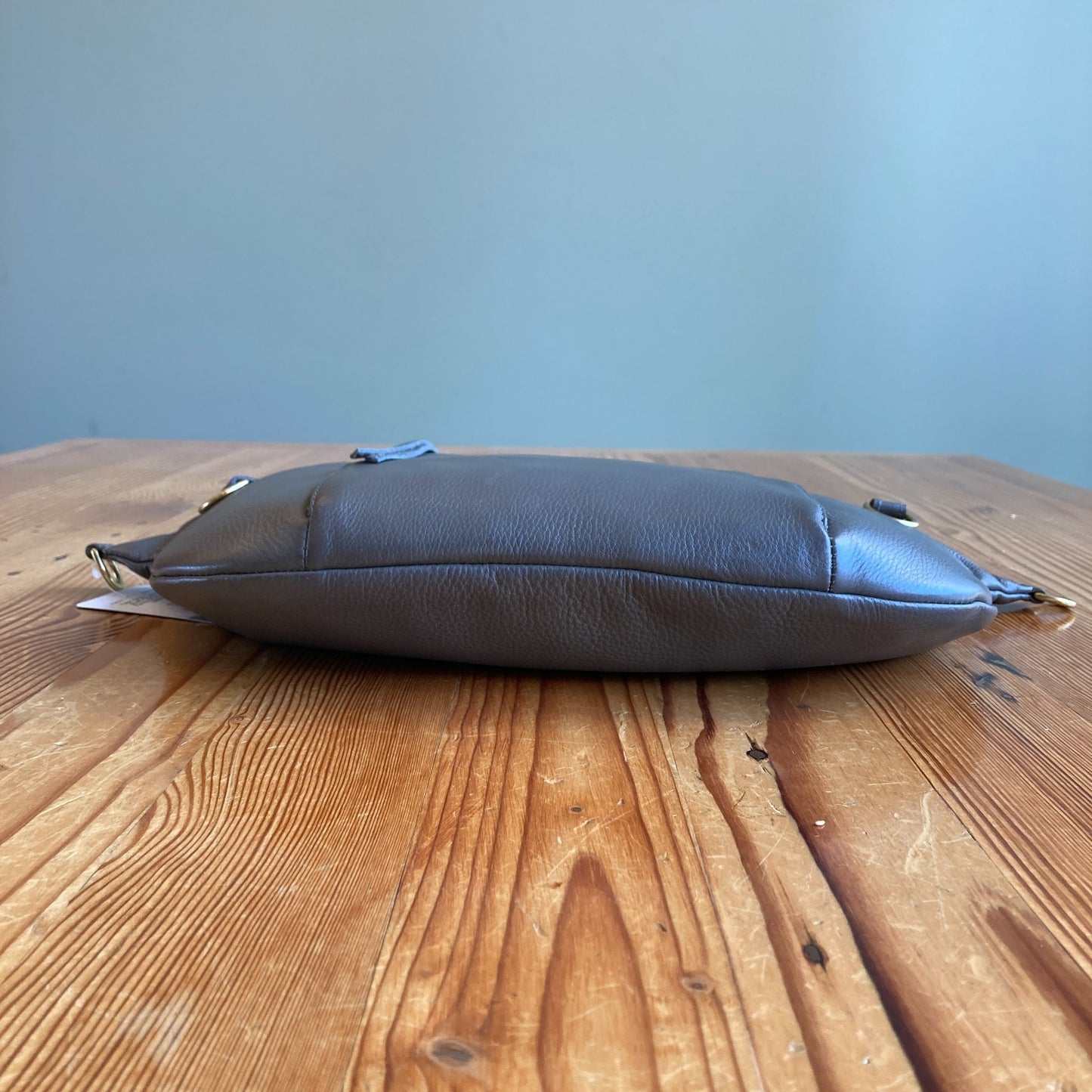 TAH Gray Leather $345 Commuter Fanny Pack Bag - 0926PB