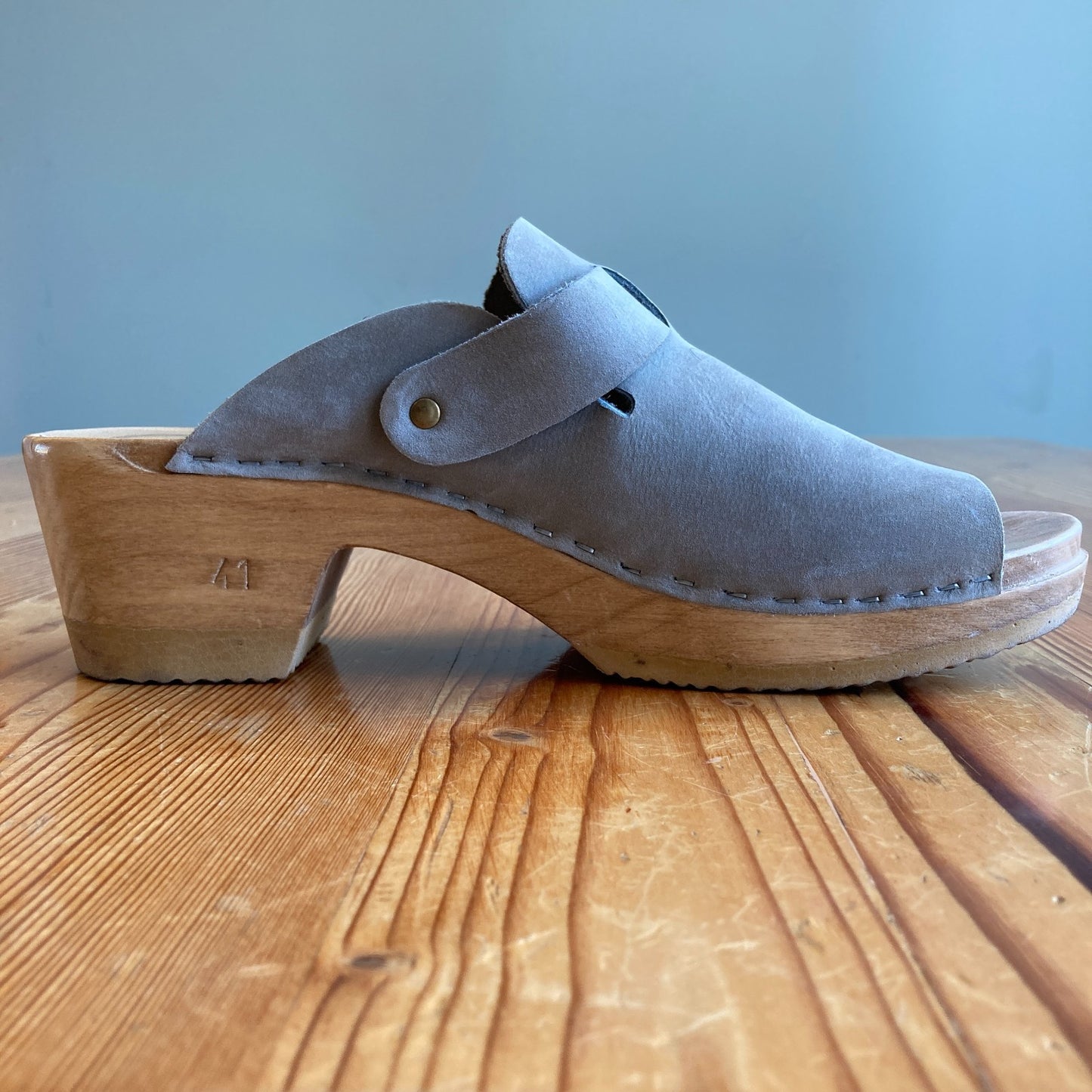 No. 6 Shoes Grey Leather Open Toe Wooden Clogs Sandals - Size 41 / 10.5 - 0425NK