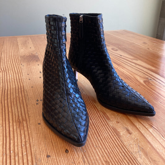 Freda Salvador Black Leather $598 Heidi Woven Ankle Boots - Size 8 - 4427SC