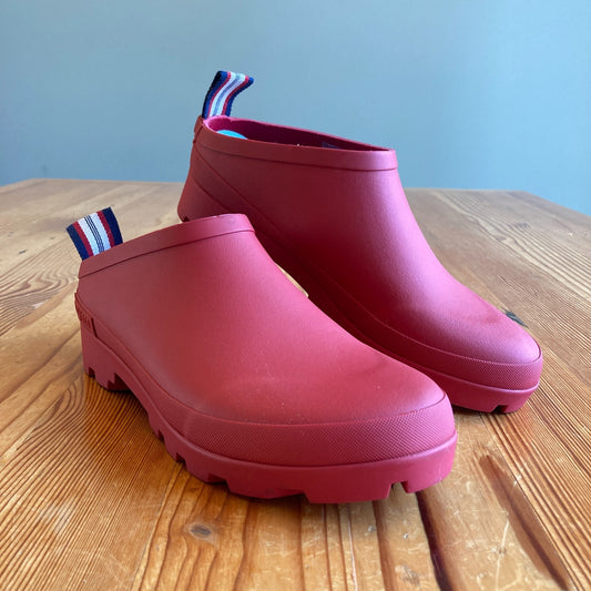 Seavees Tomato Red Rubber Bodega Clog Shoes w/ Box - Size 8 - 0415AU