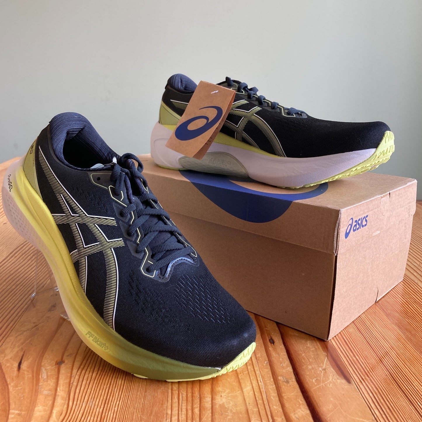 Asics Black / Yellow Mens Gel Kayano 30 Shoes - Size 11.5 - NEW w/ Box - 1206HP