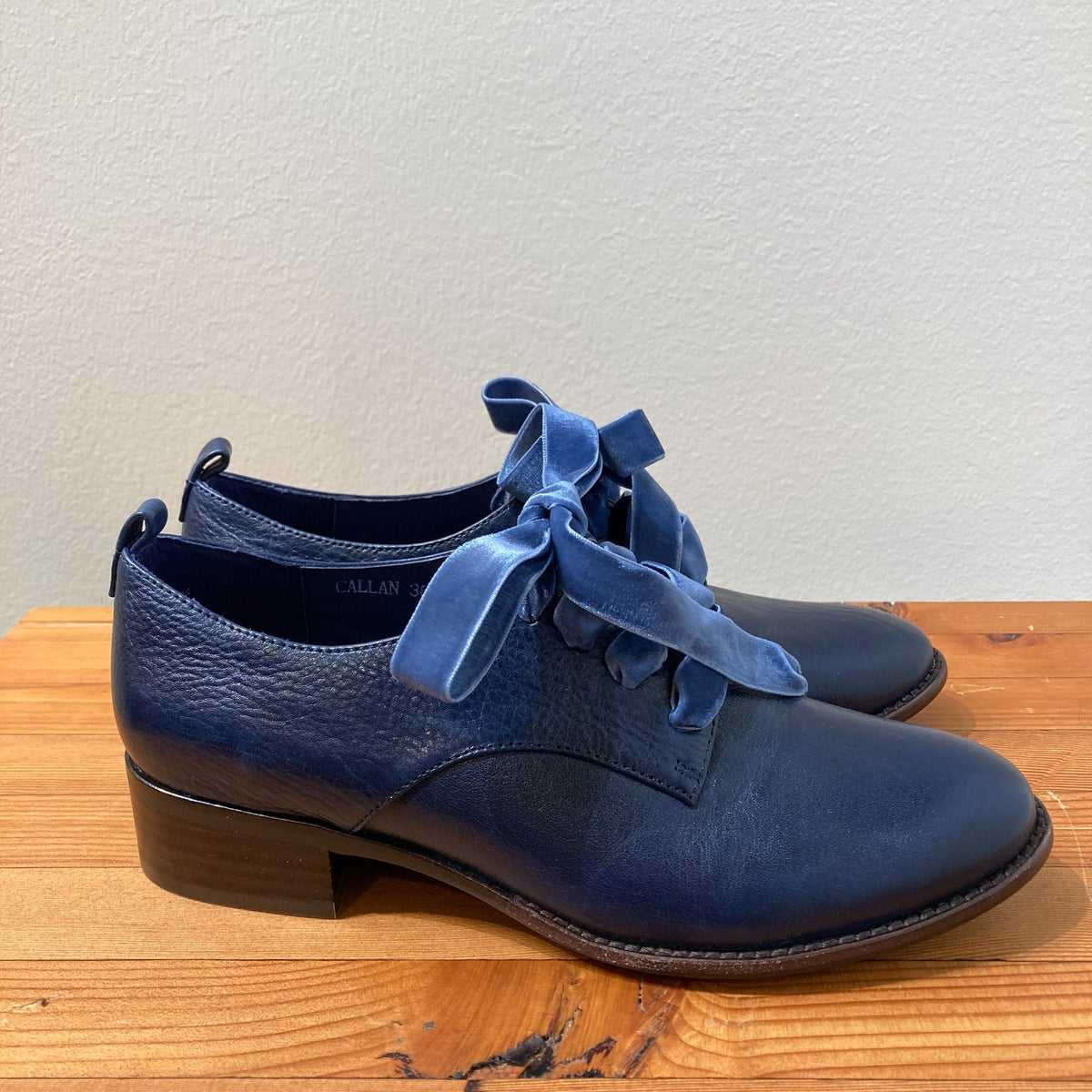 Silent D Anthropologie Navy Leather Callan Oxford Shoes - Size 36 / 6 - 0823JN