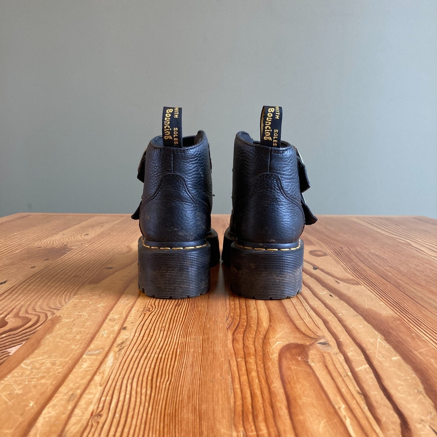 37 / 6 - Dr. Martens Black Leather Devon Heart Ankle Platform Boots 1203TR
