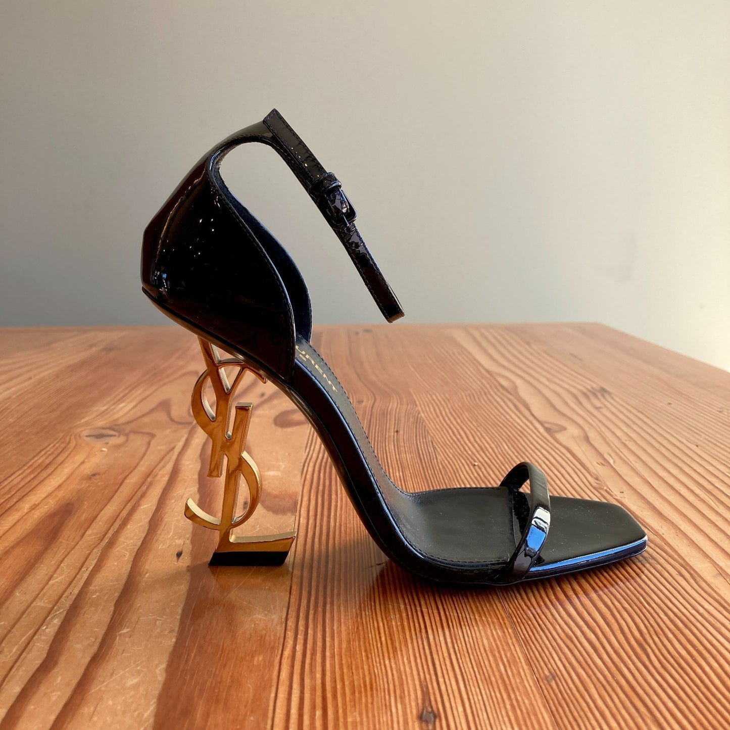 Saint Laurent $1550 Black Patent Leather Opyum Logo Heels - 36.5 / 6.5 - 0724ZS