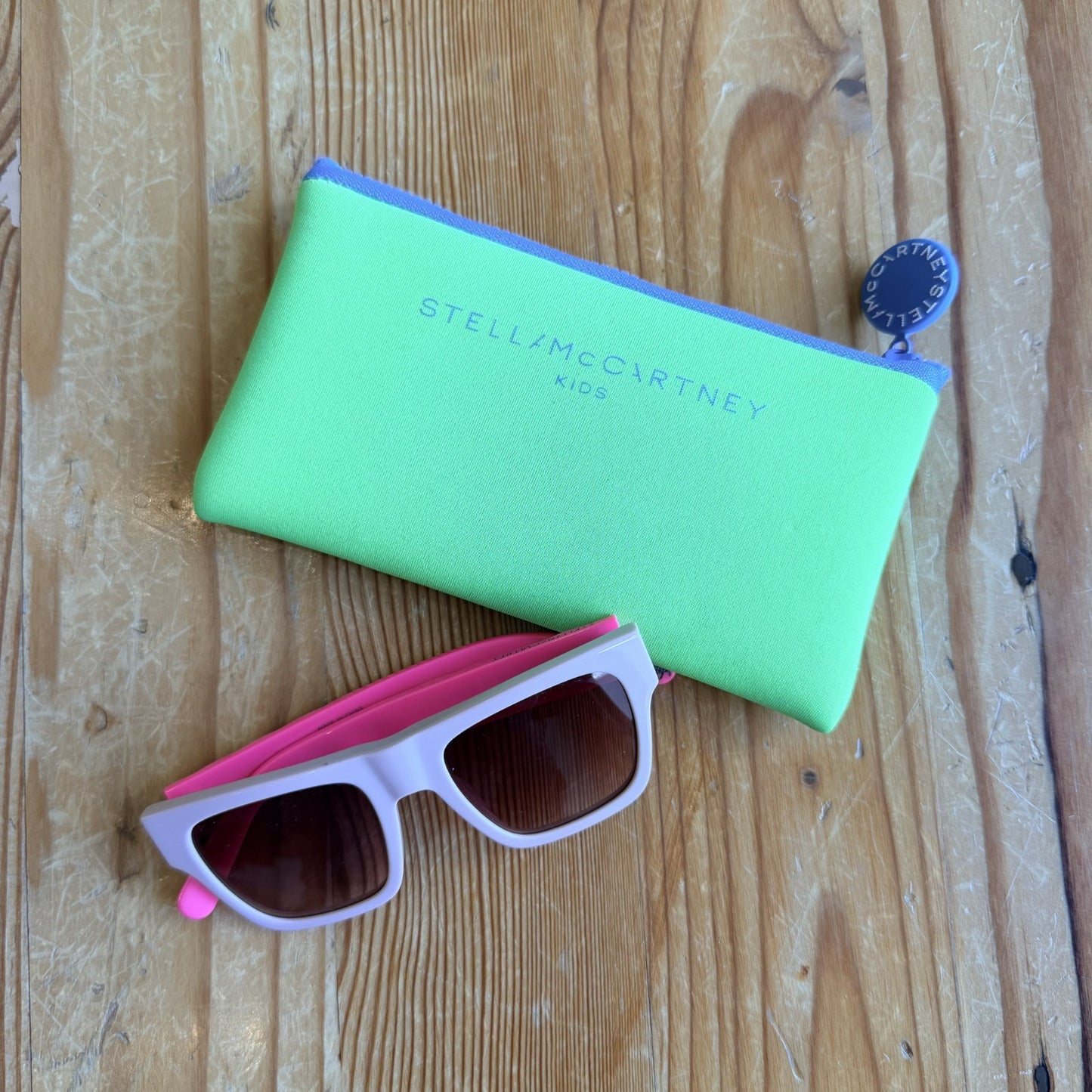 Stella McCartney Two Tone Chain SK0028S Sunglasses & Soft Case - KIDS - 0415AB