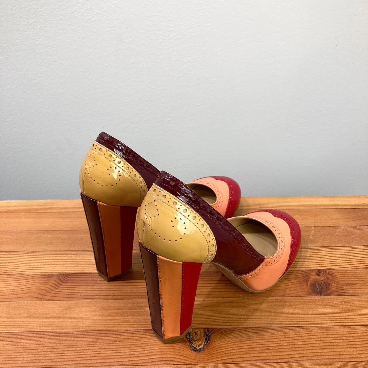 Miu Miu Patent Leather Brogue Colorblock Block Heels - Size 39.5 / 9.5 - 0103JM