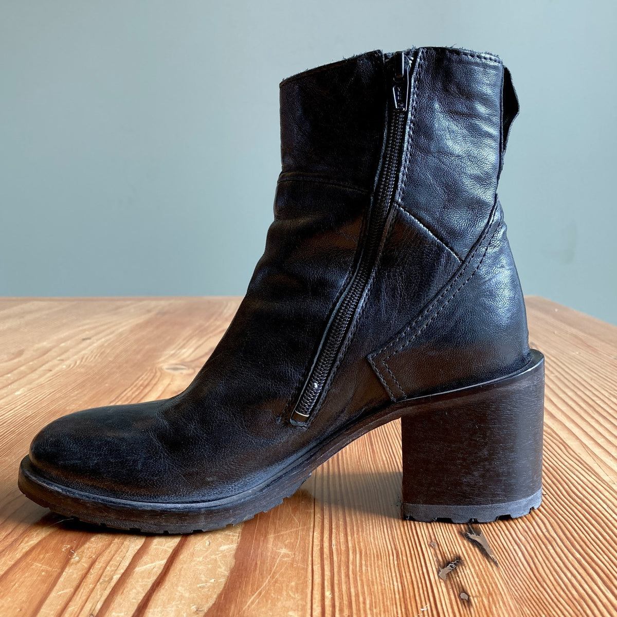 Moma Black Leather Vitello Heeled Ankle Boots - Size 36 / 6 - w/ Box - 0224DM
